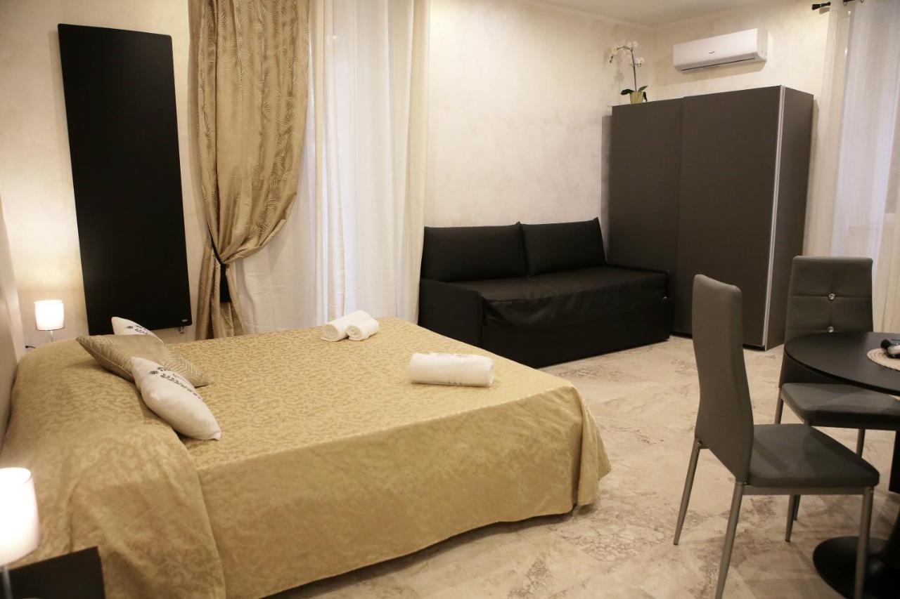 Jadore Monic Roma Exterior foto