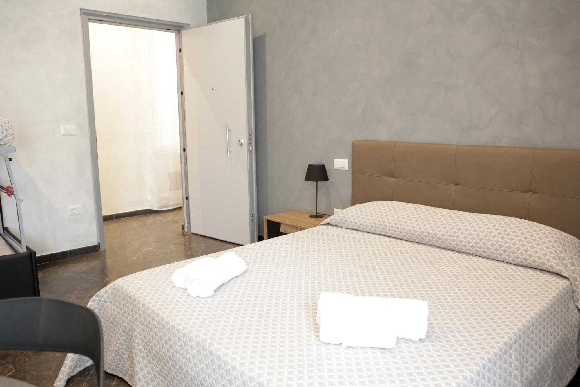 Jadore Monic Roma Exterior foto